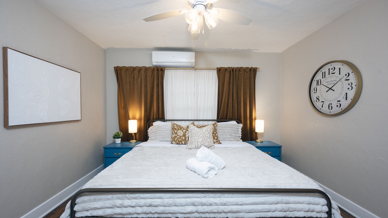 Photo of Bedroom in Historic Uptown