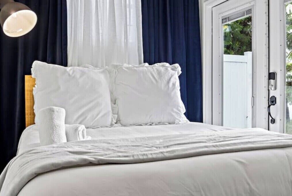 Photo of Bedroom in United Central