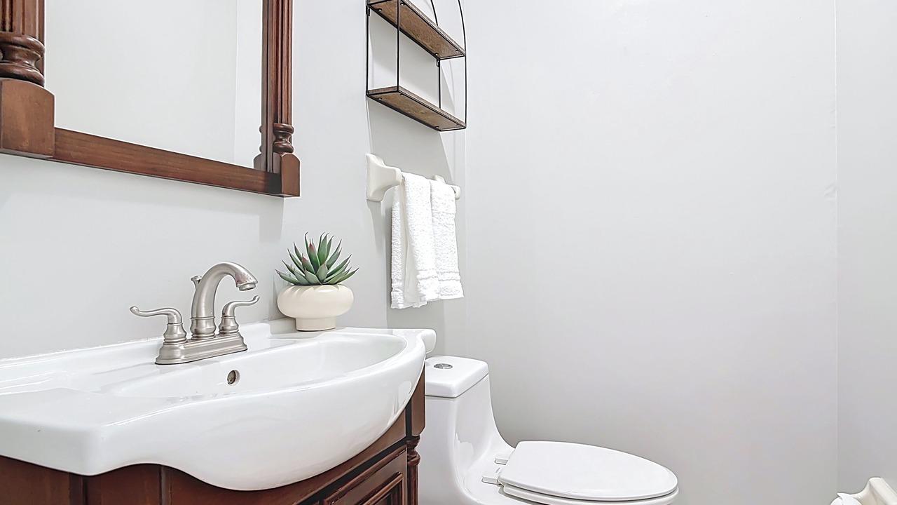 Photo of Bathroom in Spruce Creek