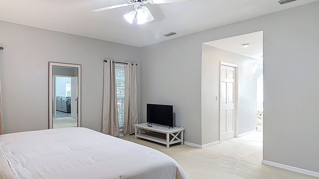 Photo of Bedroom in Spruce Creek