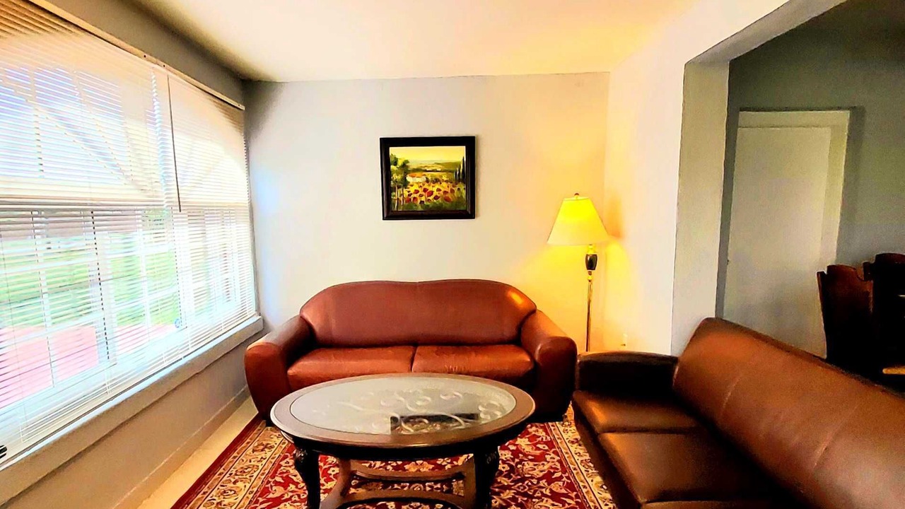 Photo of Livingroom in Princeton