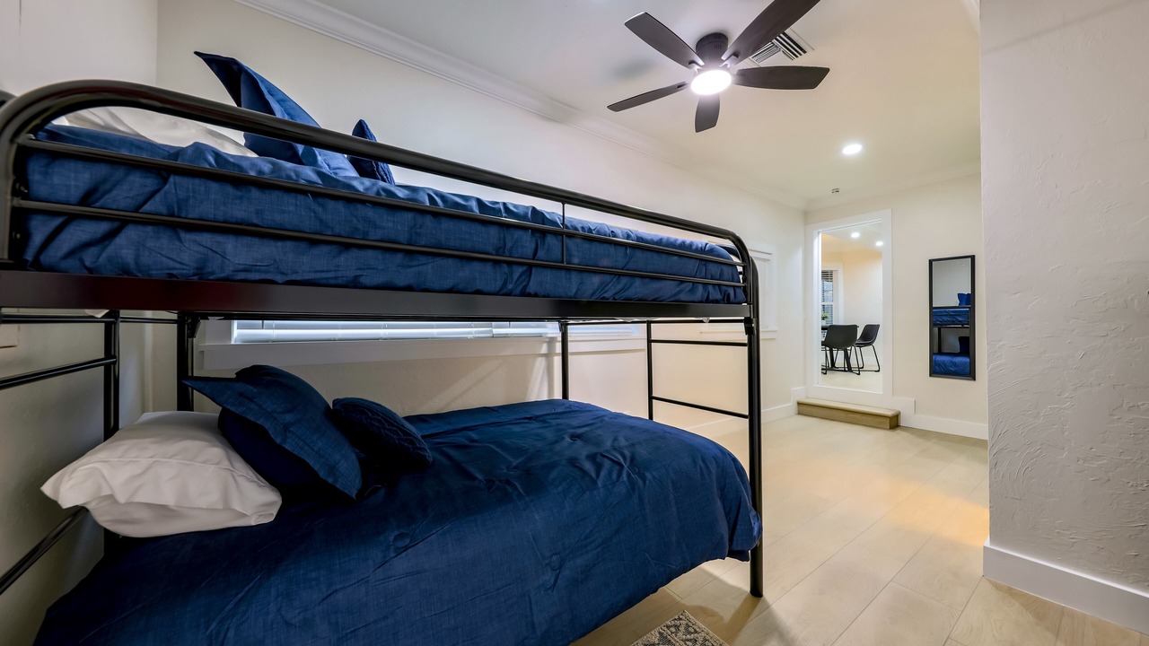 Photo of Bedroom in Sebring