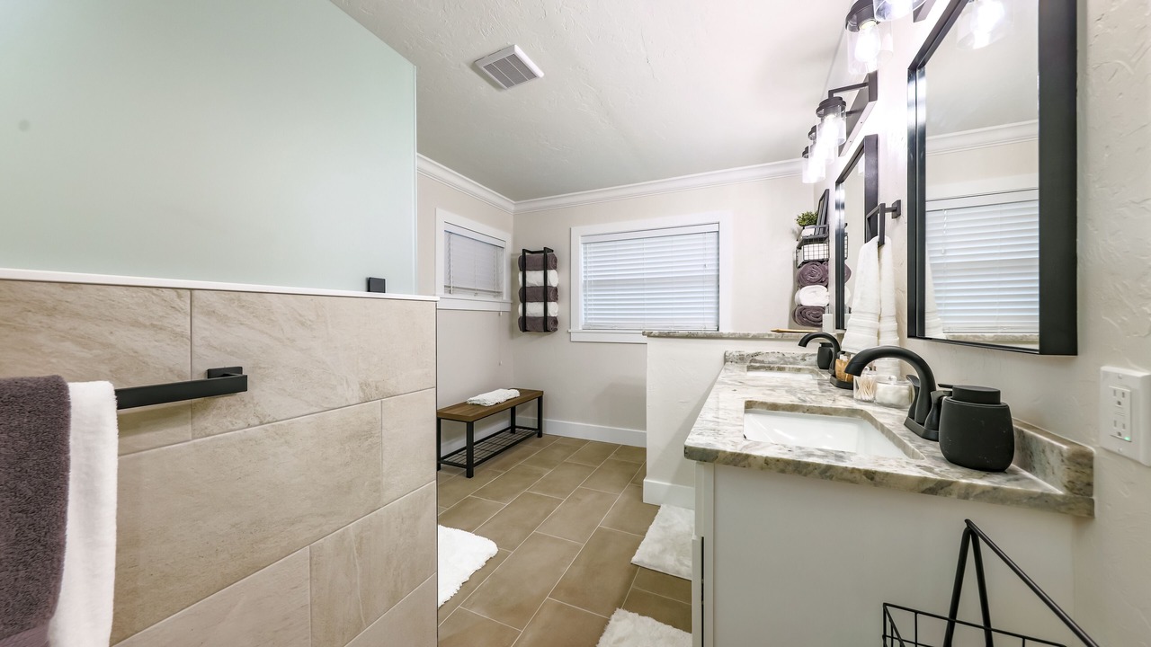 Photo of Bathroom in Sebring