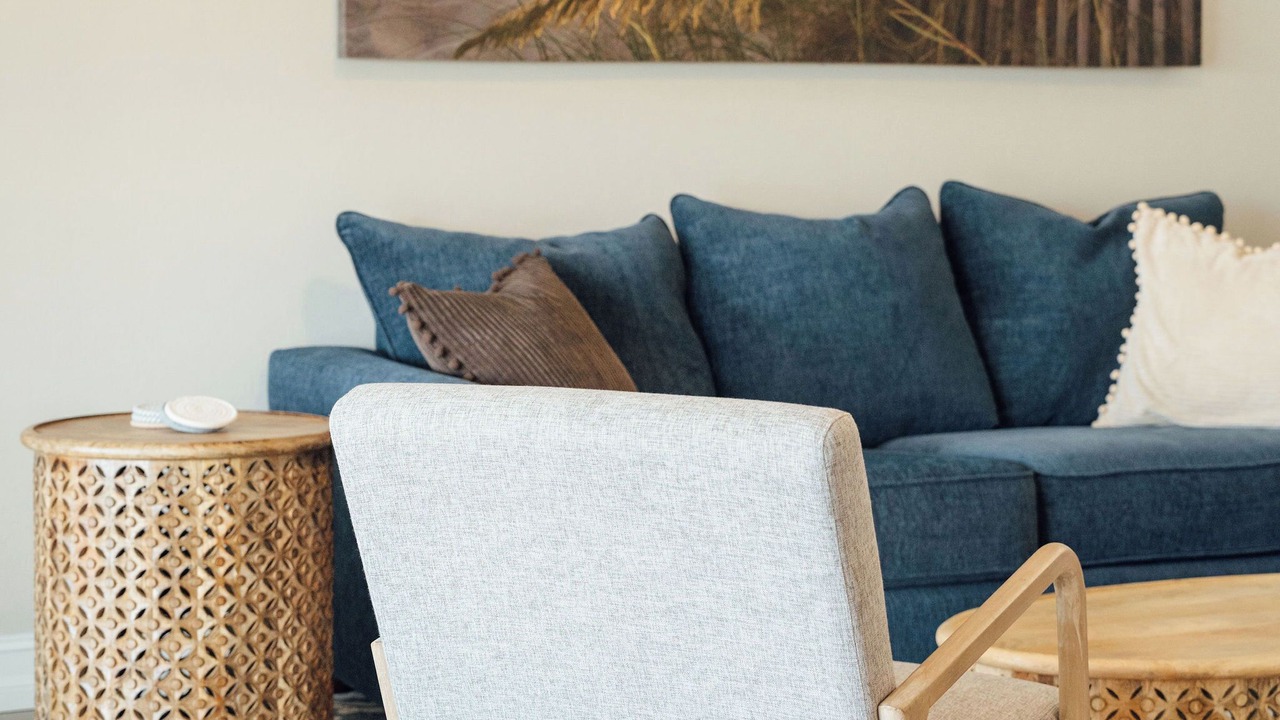 Photo of Livingroom in Crown Pointe