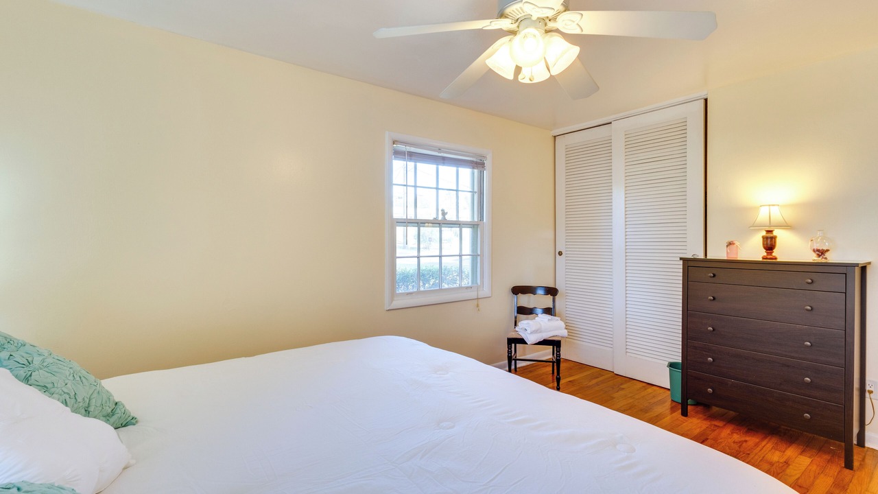 Photo of Bedroom in Tallahassee