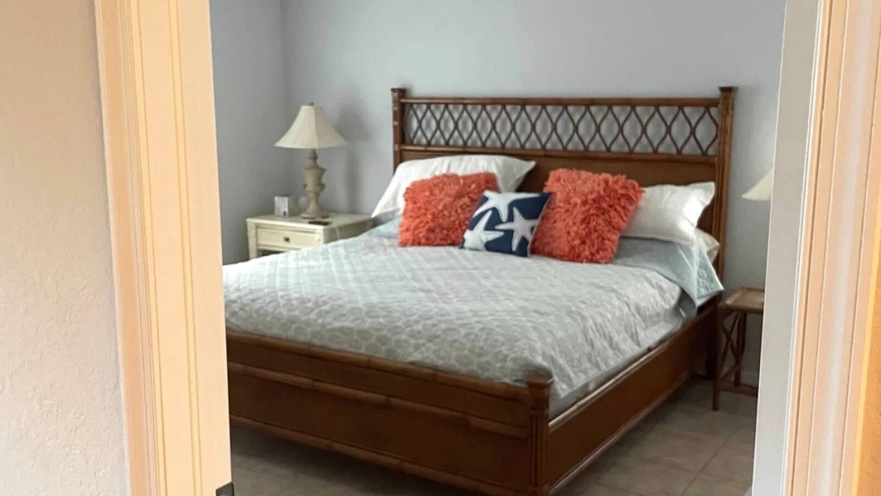 Photo of Bedroom in Pelican Bay