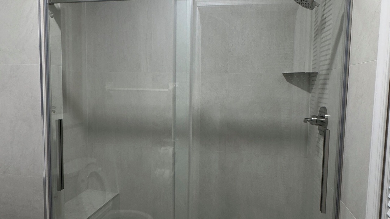 Photo of Bathroom in Pelican Bay