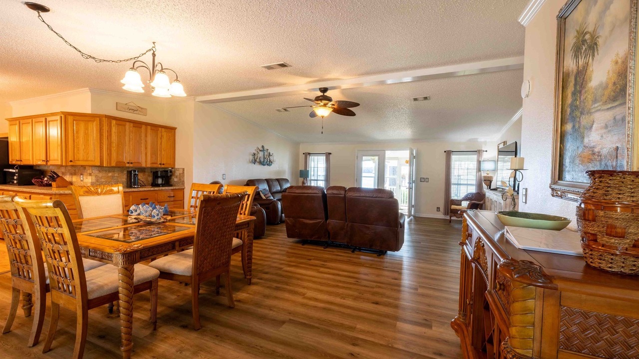Photo of Bedroom in Crescent City