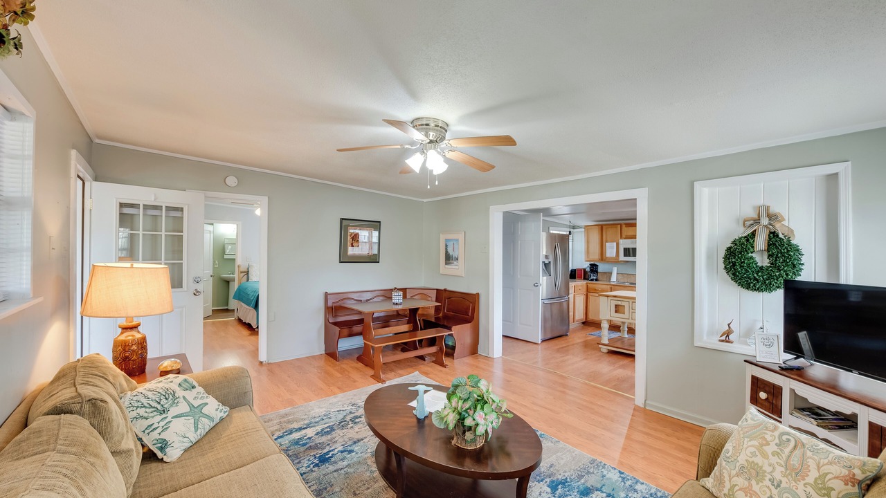 Photo of Bedroom in Magnolia Bluffs