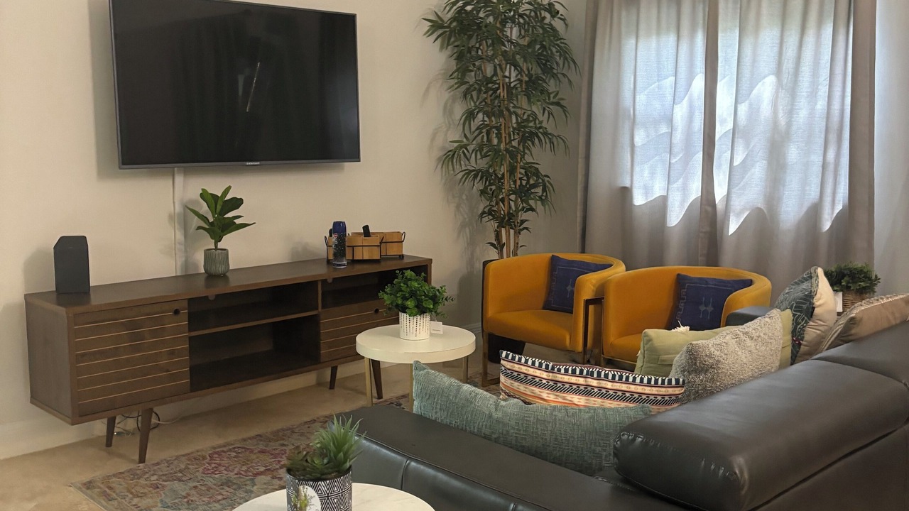 Photo of Livingroom in Southwest Coconut Grove