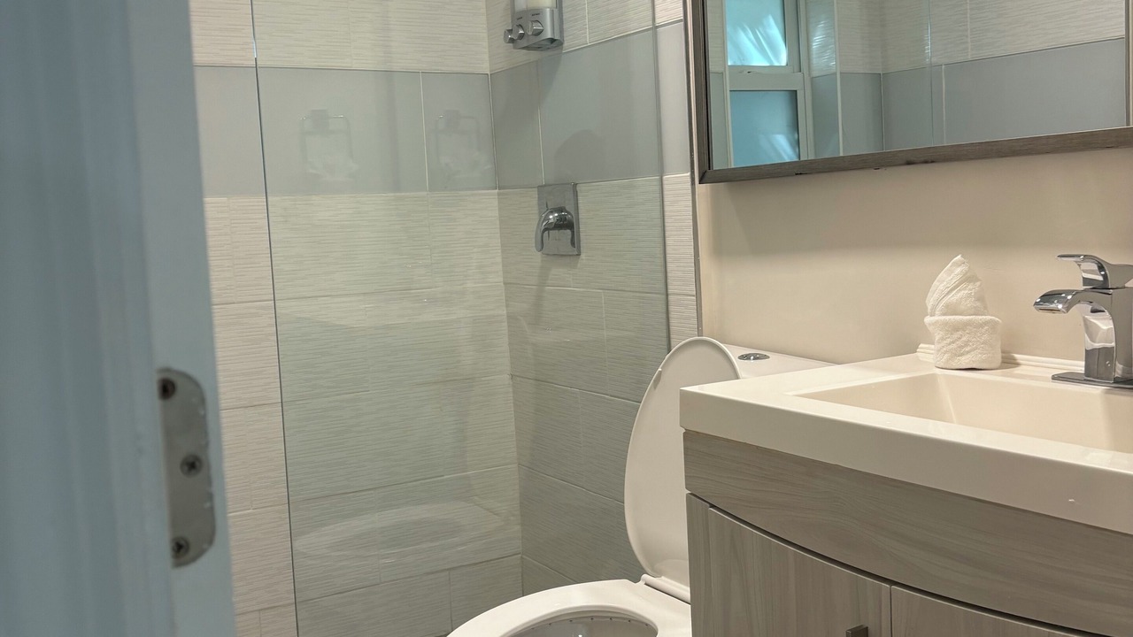 Photo of Bathroom in Southwest Coconut Grove
