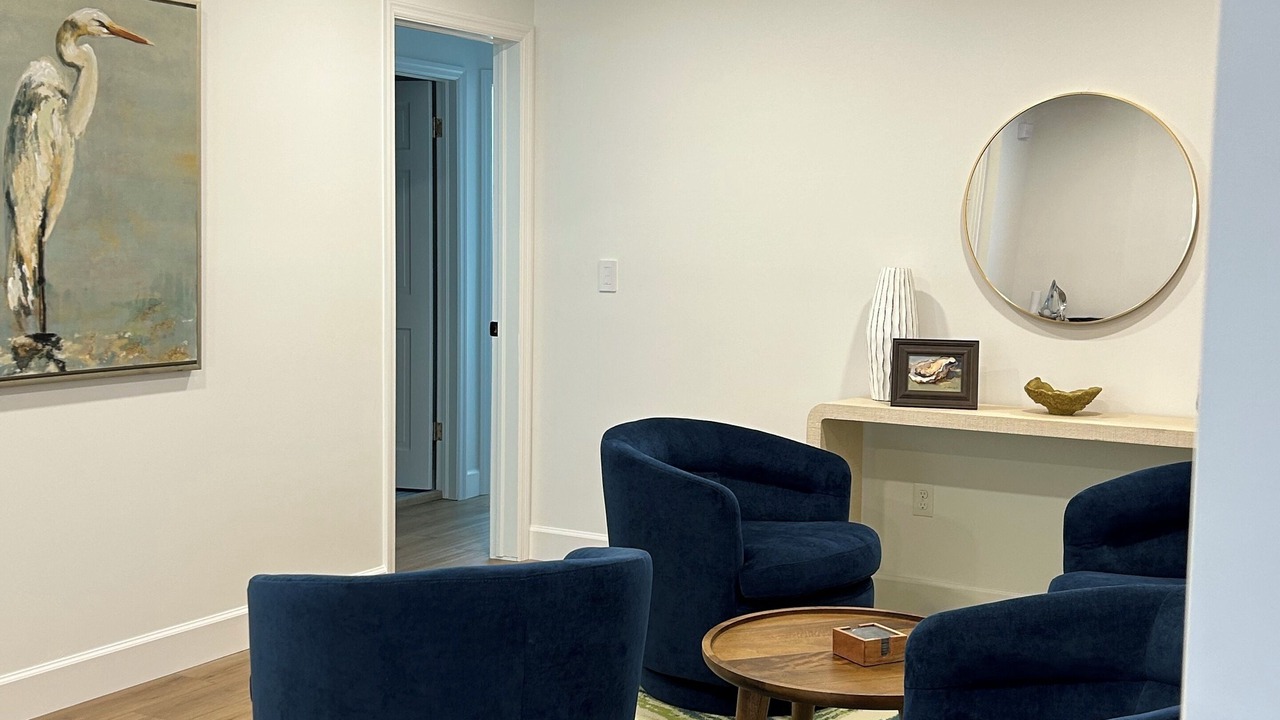 Photo of Bedroom in Putnam Hall