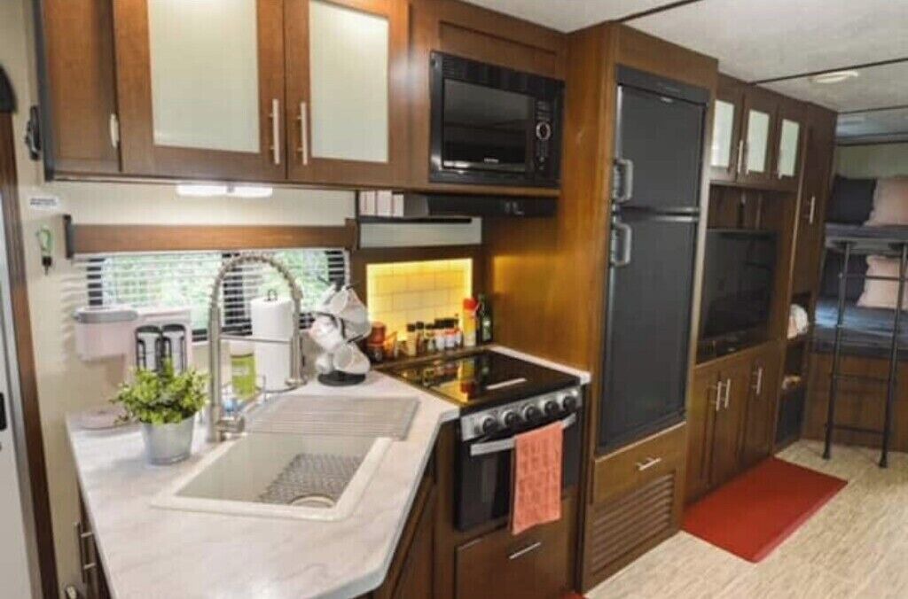 Photo of Kitchen in Hunt Club