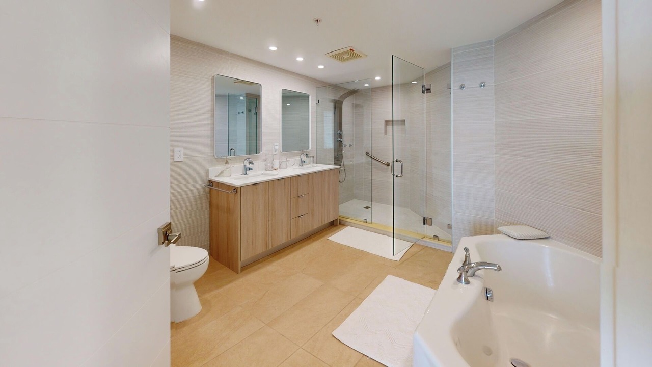 Photo of Bathroom in Sunny Isles Beach