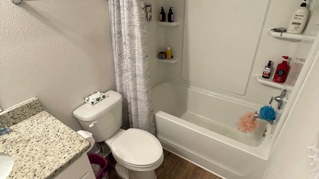 Photo of Bathroom in Pine Forest