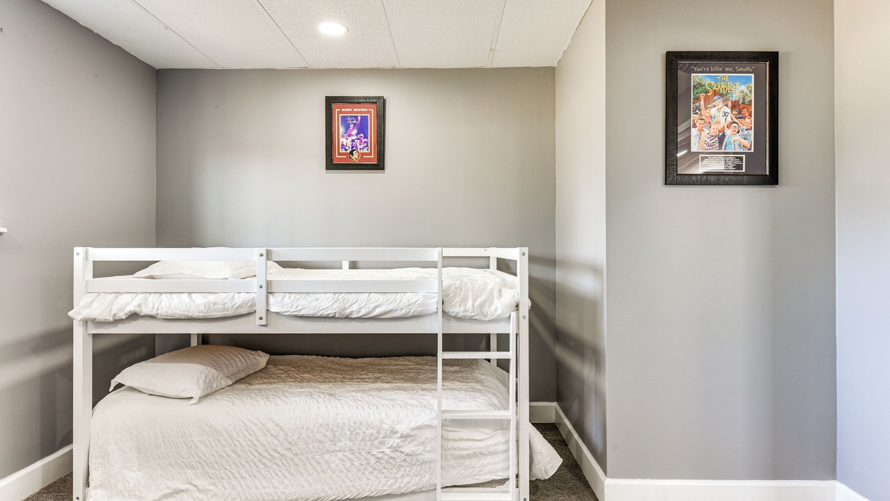 Photo of Bedroom in Wewahitchka