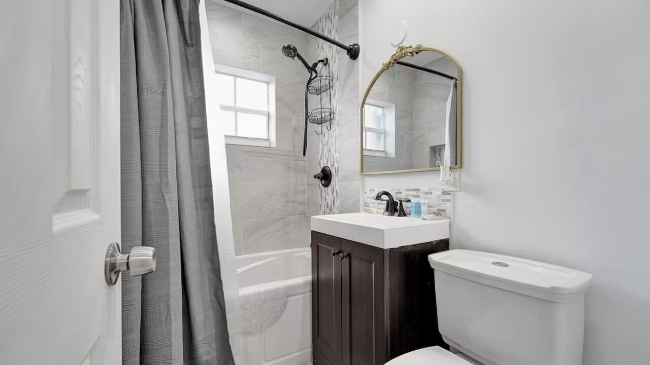 Photo of Bathroom in Golden Glades