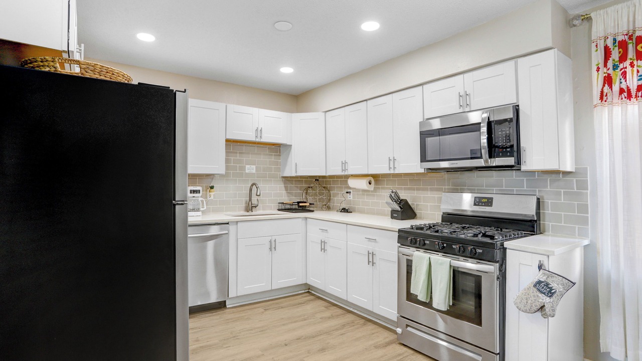 Photo of Kitchen in Dade City