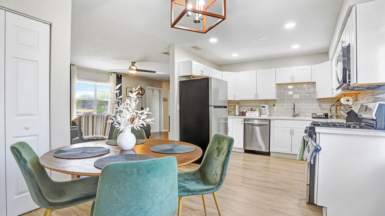 Photo of Kitchen in Dade City