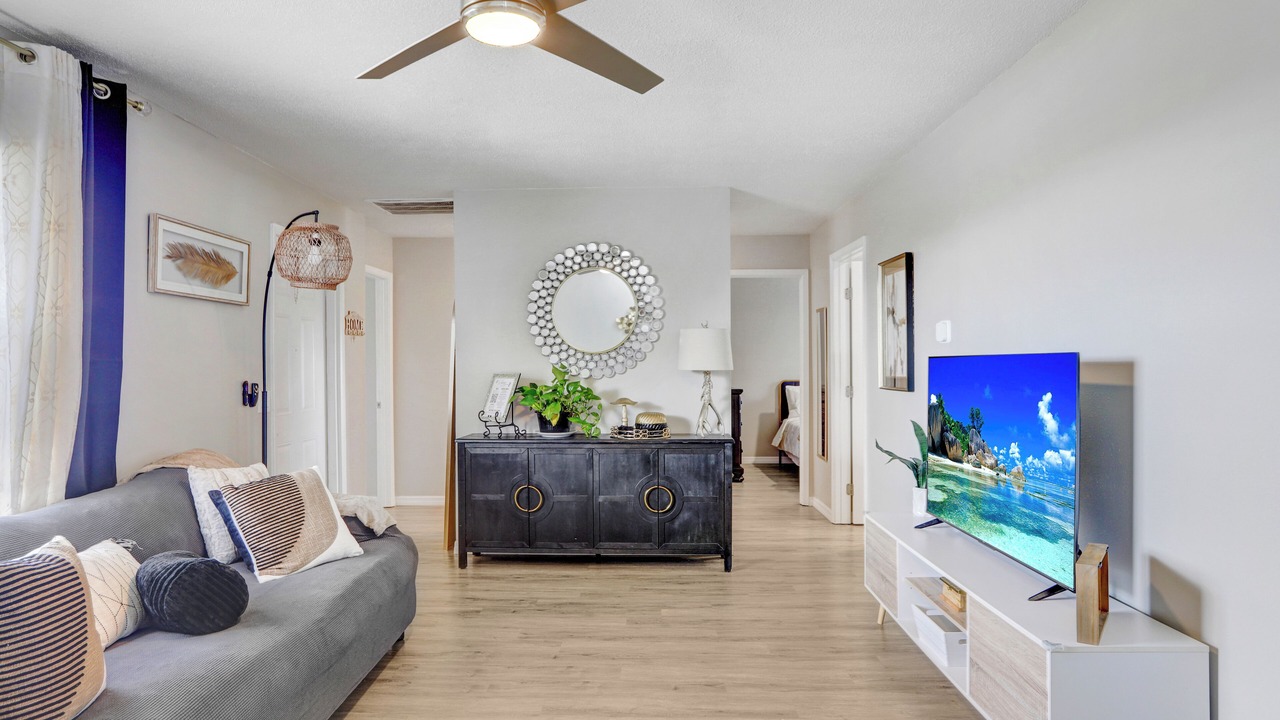 Photo of Livingroom in Dade City