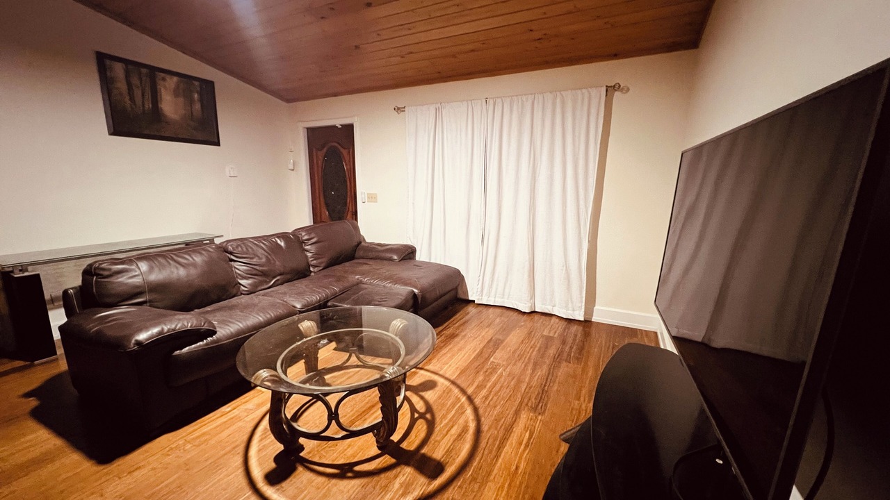 Photo of Livingroom in San Carlos Park