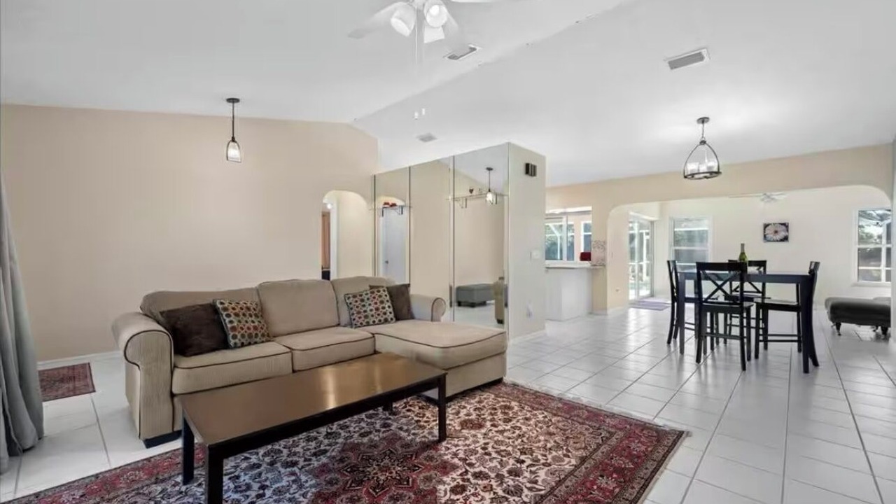 Photo of Livingroom in Port Saint Lucie