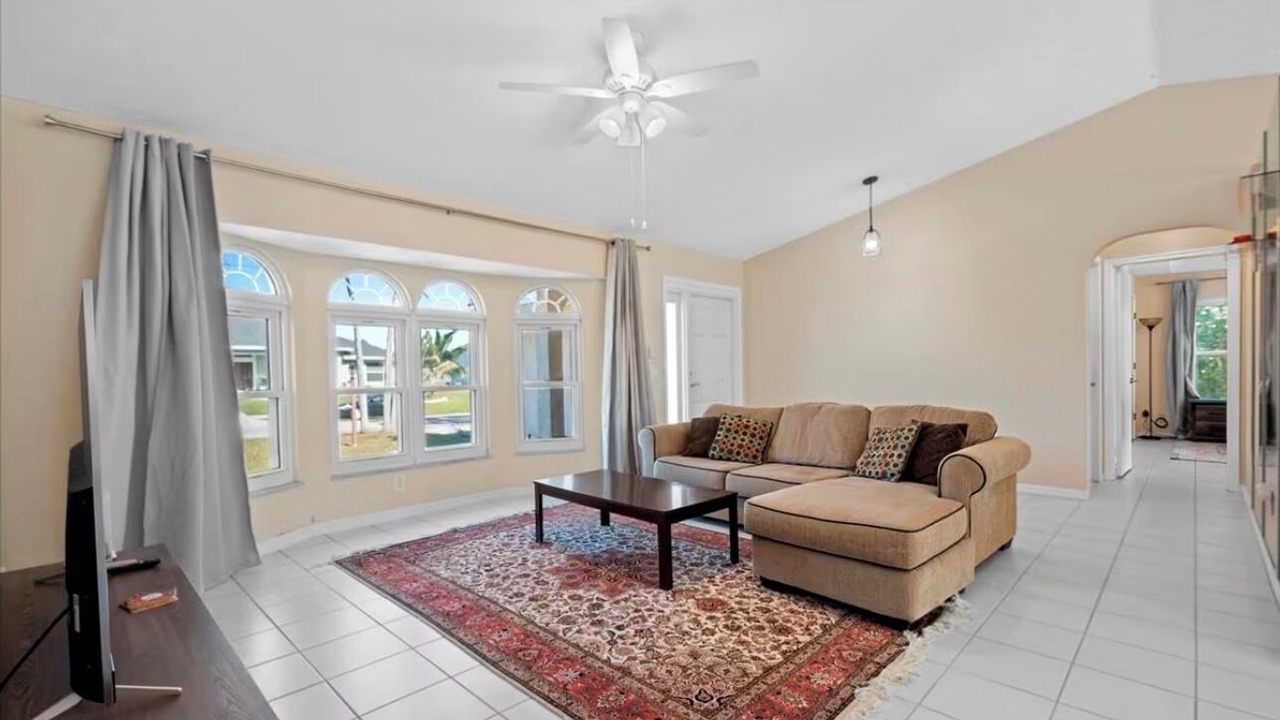 Photo of Livingroom in Port Saint Lucie