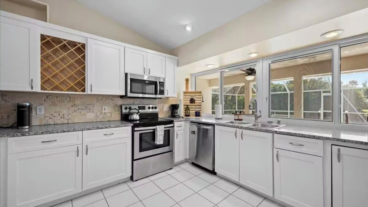 Photo of Kitchen in Port Saint Lucie