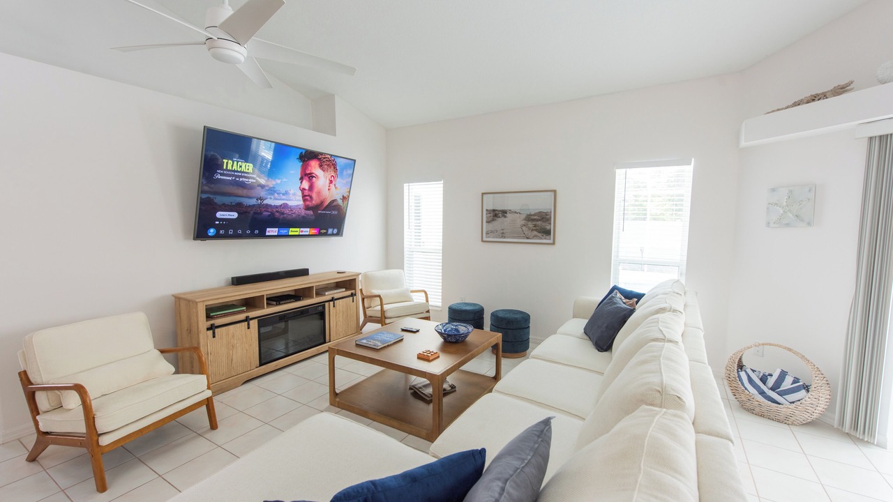 Photo of Livingroom in Florida Ridge