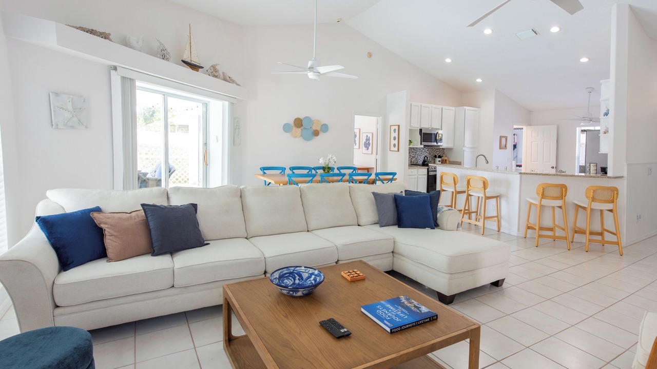 Photo of Livingroom in Florida Ridge