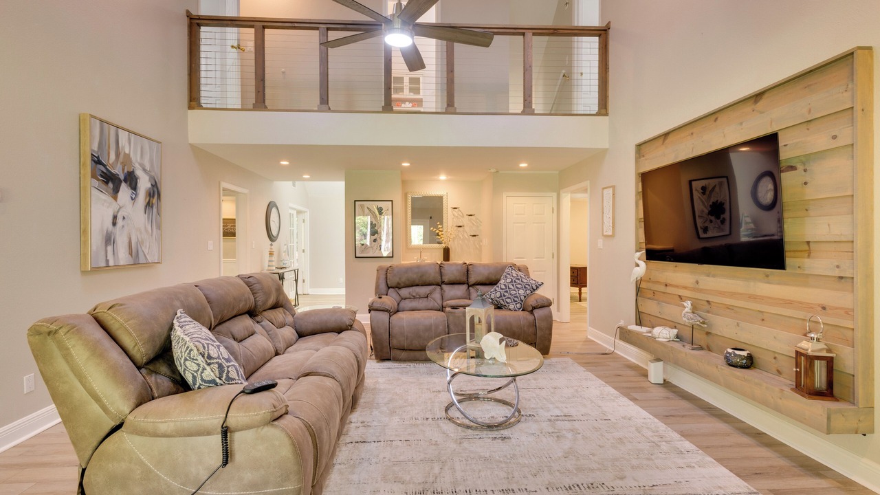 Photo of Livingroom in Tallahassee