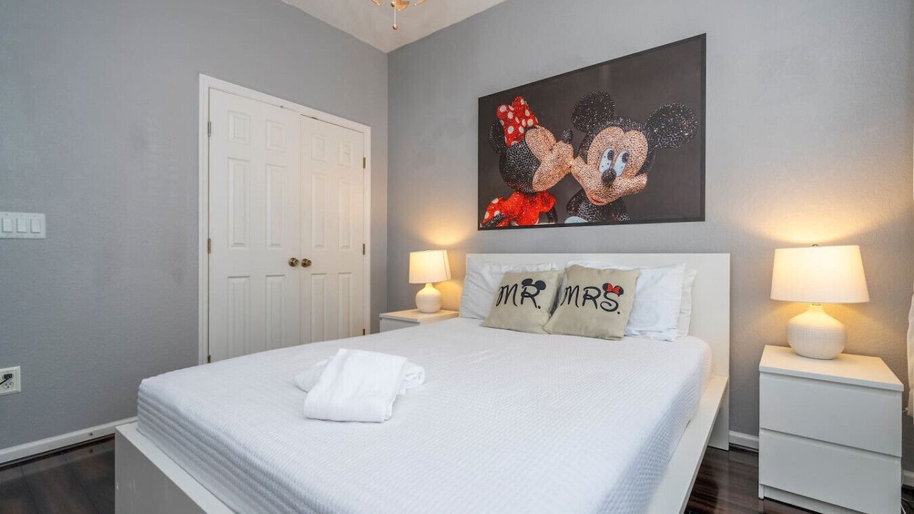 Photo of Bedroom in Trafalgar Village