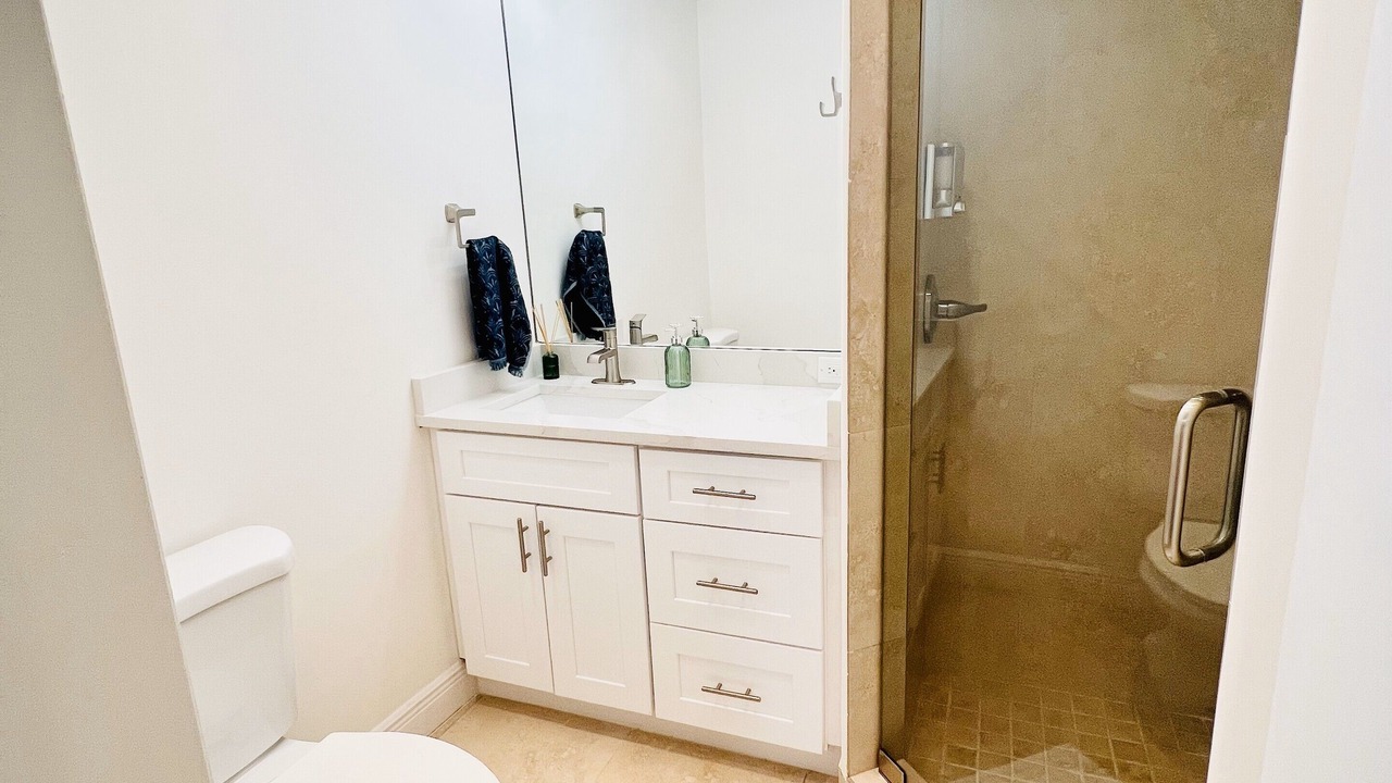 Photo of Bathroom in Lake Park
