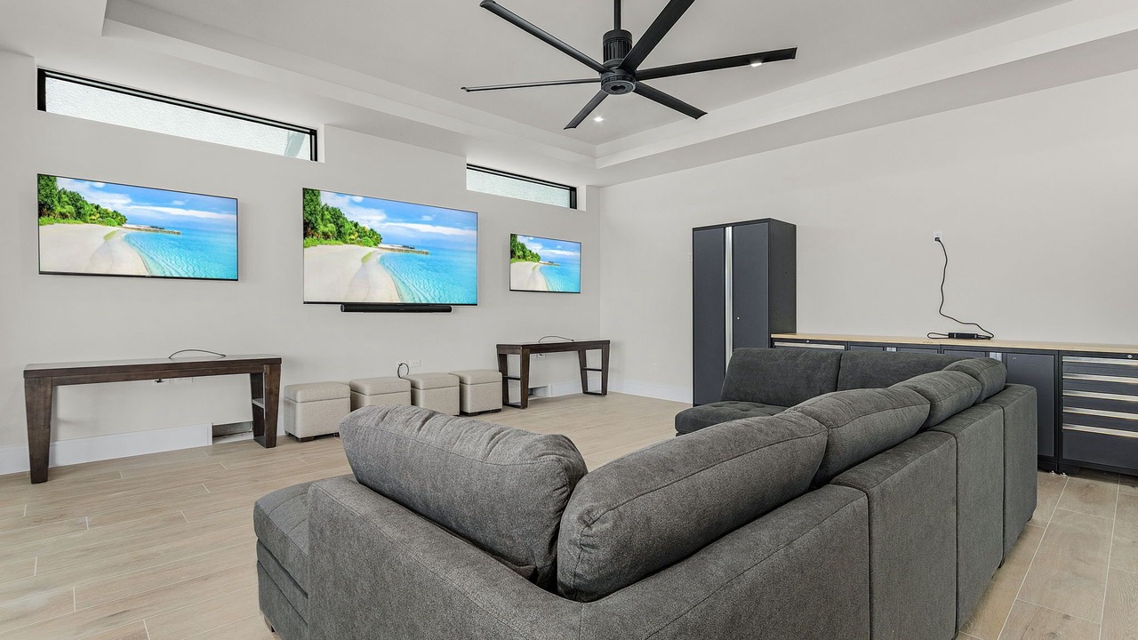 Photo of Livingroom in Fort Myers Beach