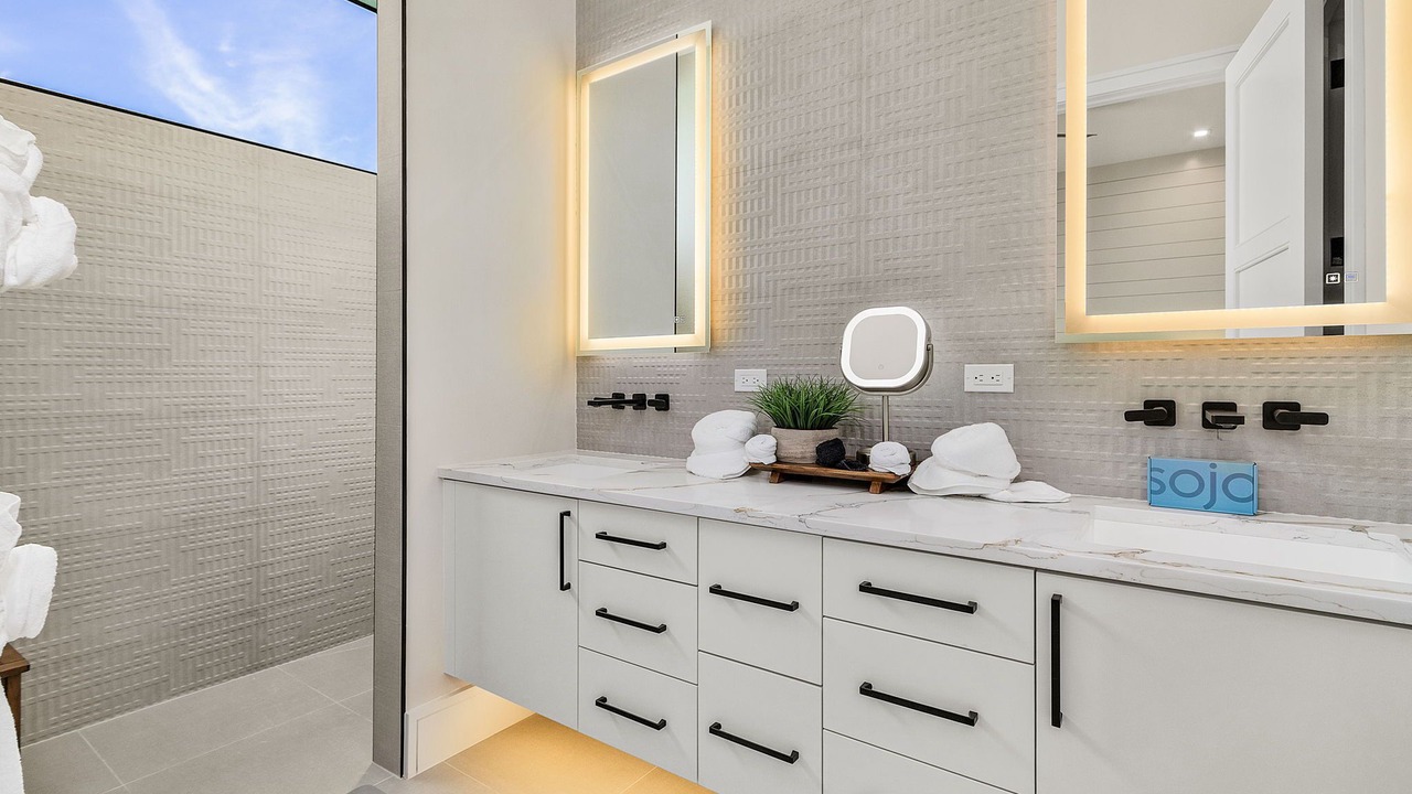 Photo of Bathroom in Fort Myers Beach