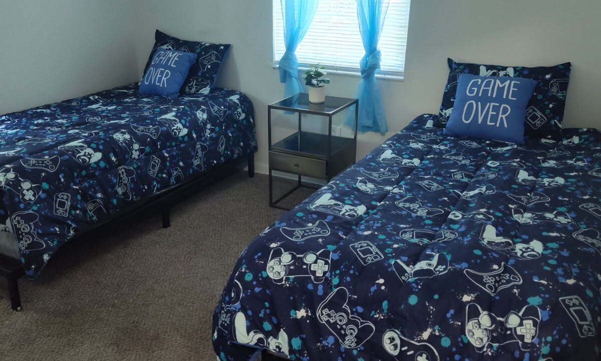 Photo of Bedroom in Port Tampa City