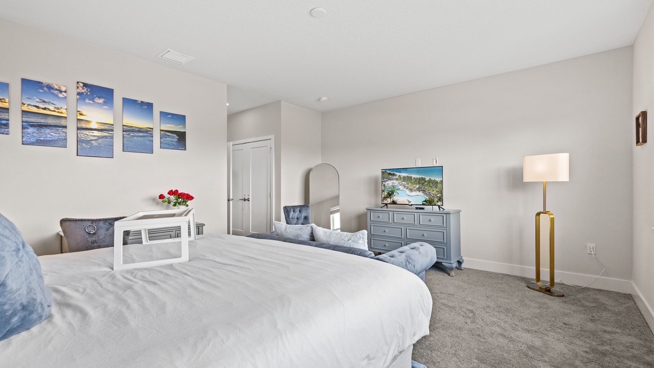 Photo of Bedroom in Silver Creek