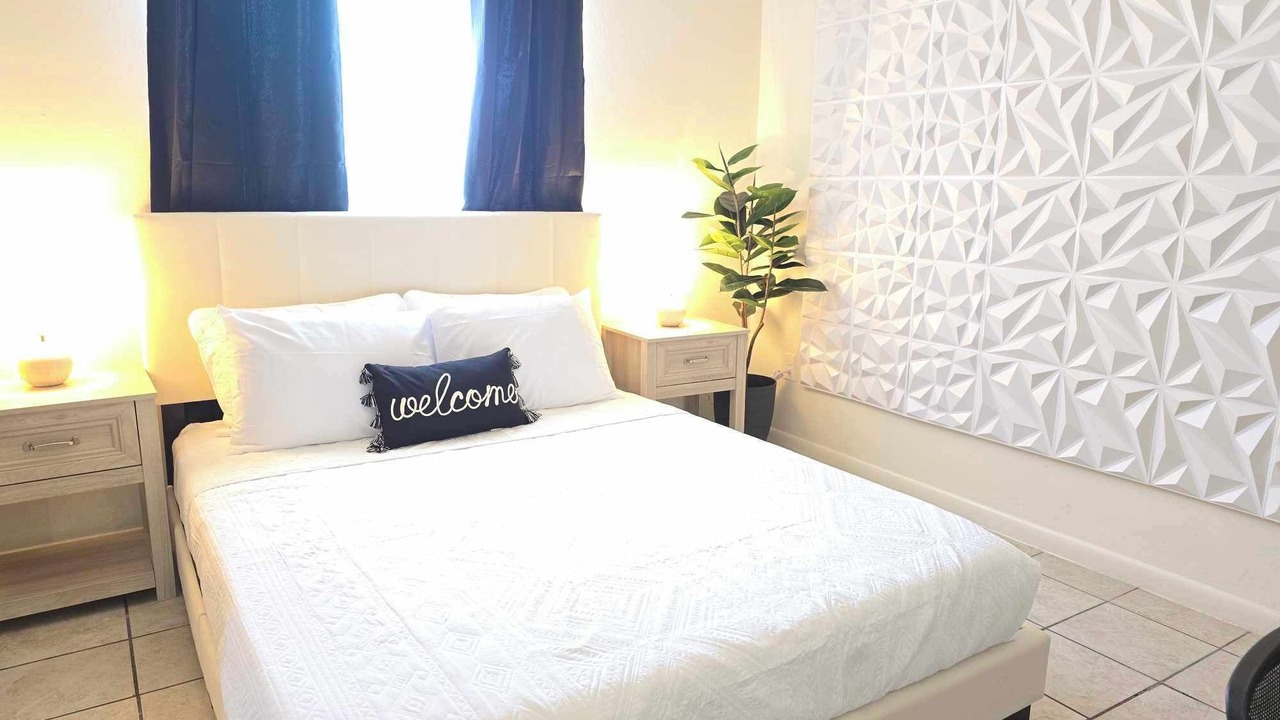 Photo of Bedroom in Lochmoor Waterway Estates