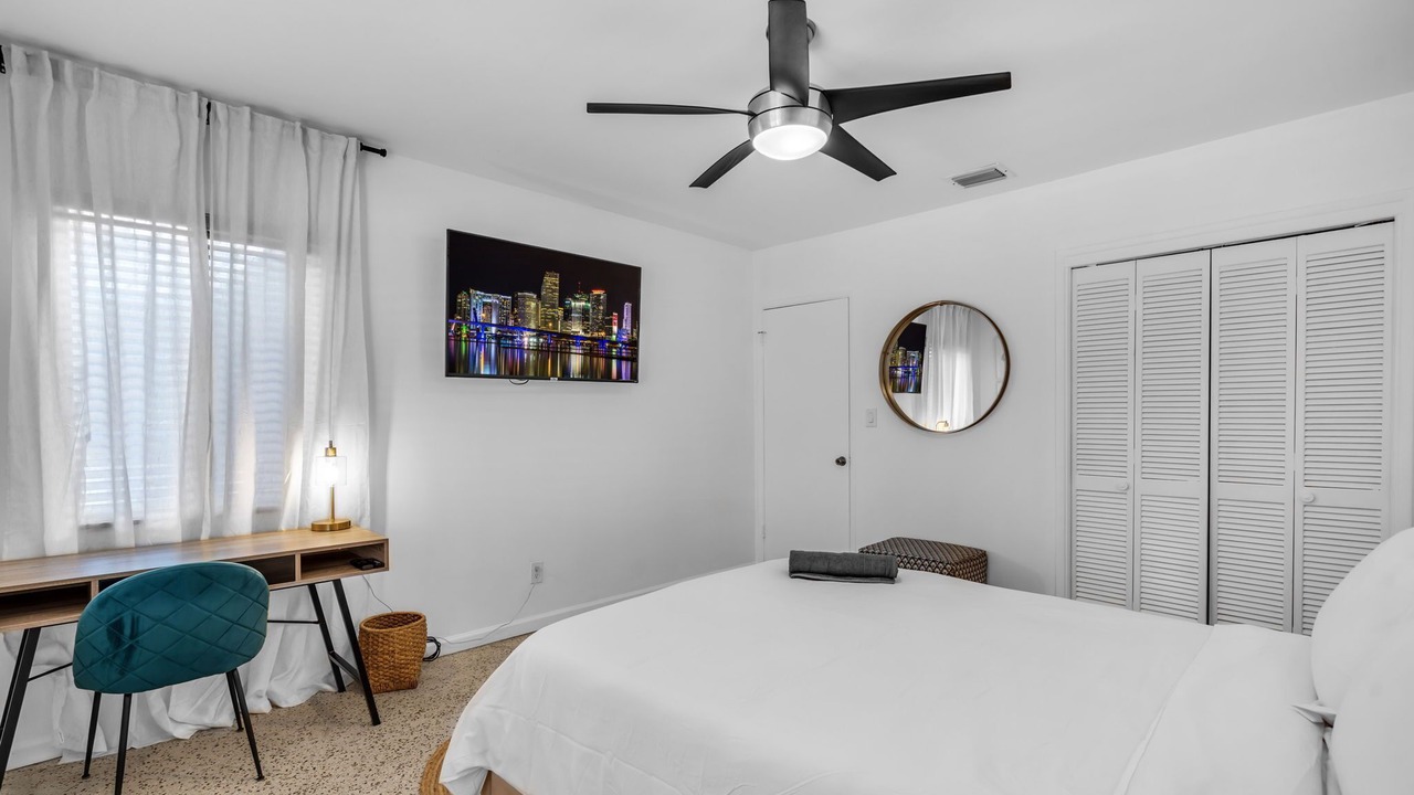 Photo of Bedroom in Coral Terrace