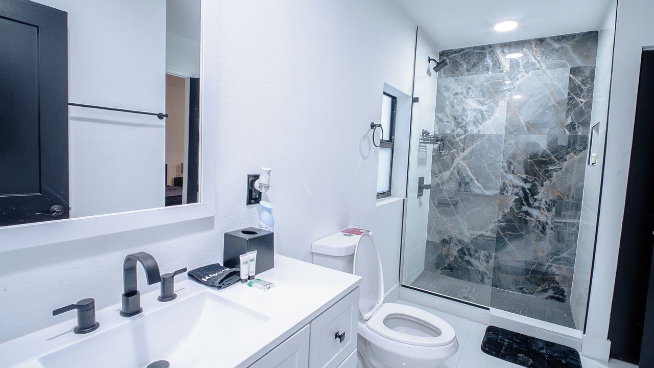 Photo of Bathroom in South Middle River