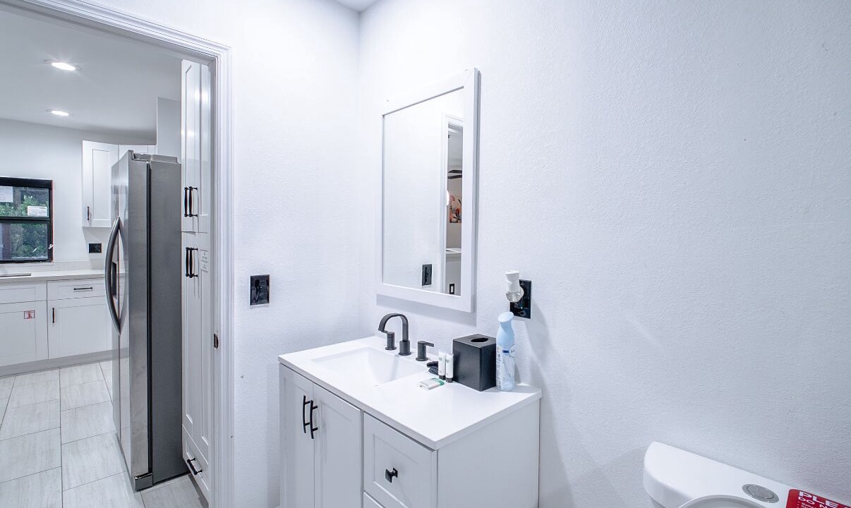 Photo of Bathroom in South Middle River