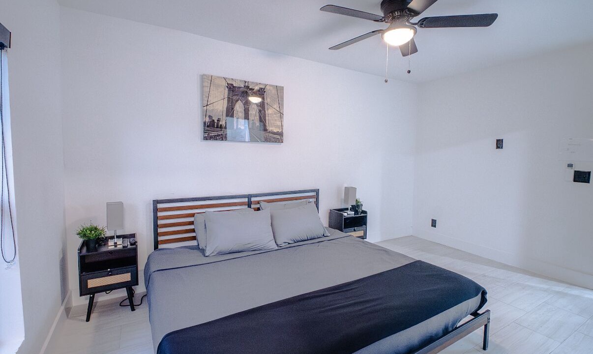 Photo of Bedroom in South Middle River