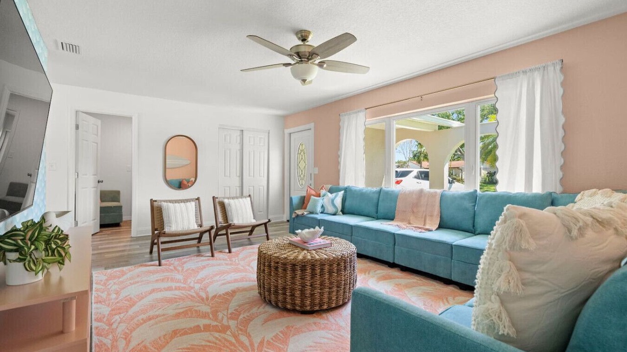 Photo of Livingroom in Walsingham