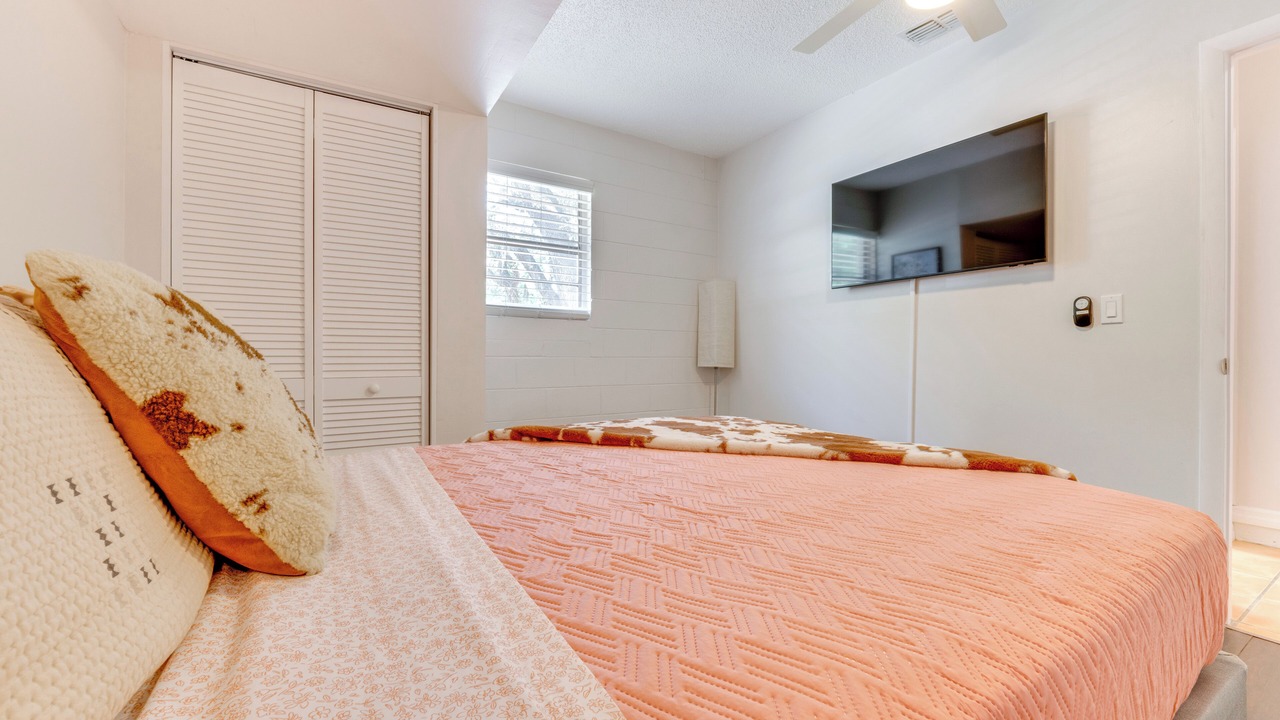 Photo of Bedroom in Longwood