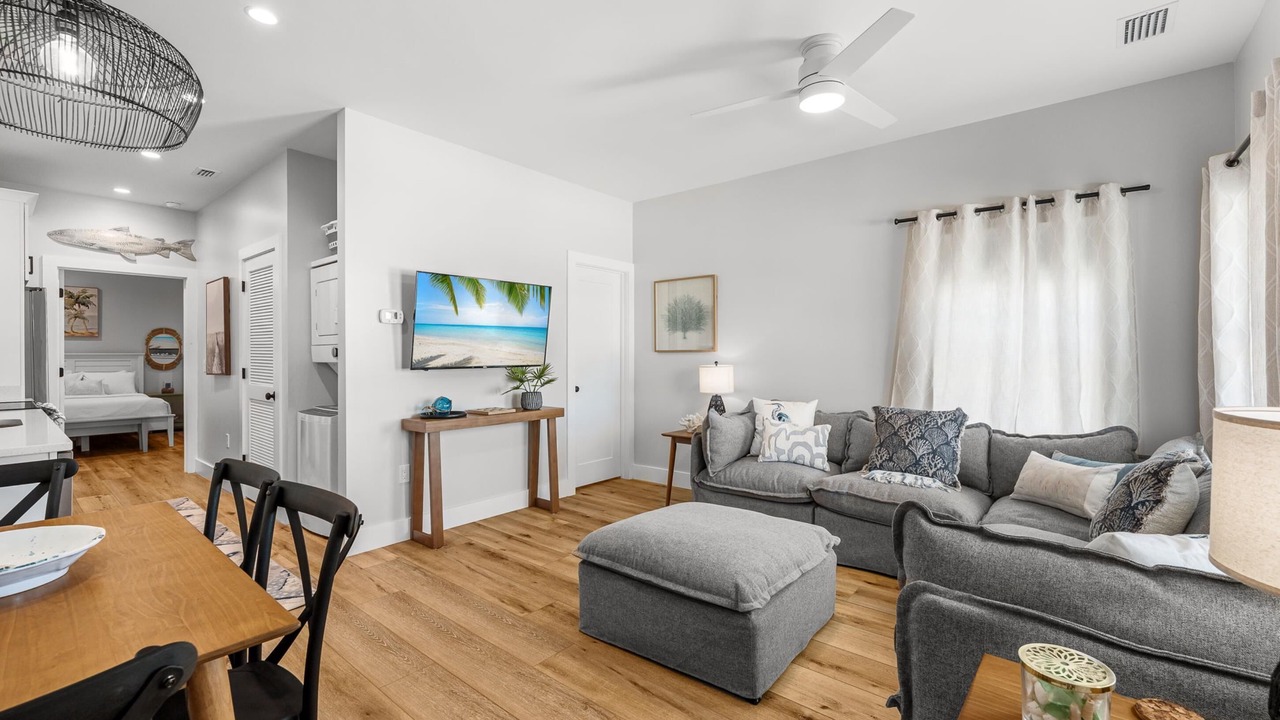 Photo of Livingroom in Port St. Joe