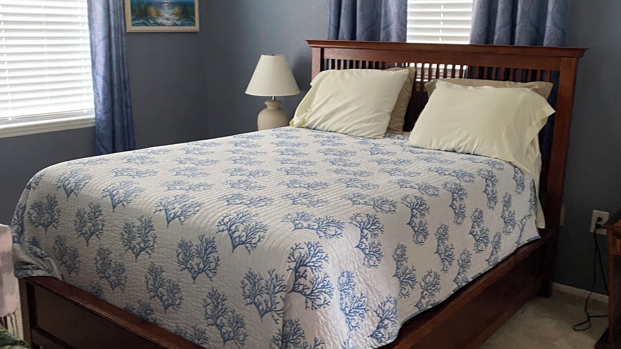 Photo of Bedroom in Rotonda Lakes