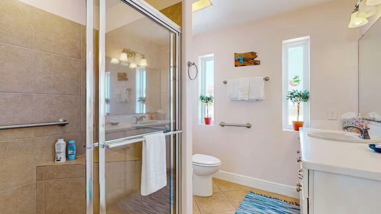 Photo of Bathroom in Surf Side Shores