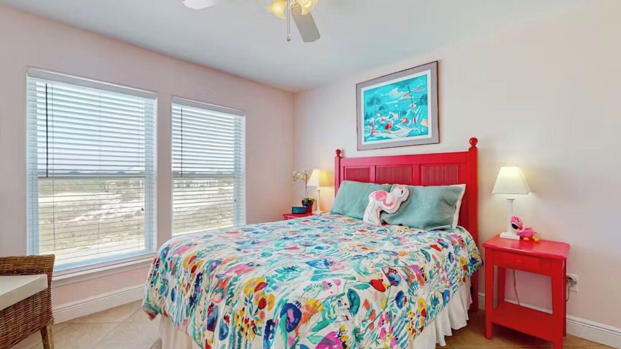 Photo of Bedroom in Surf Side Shores