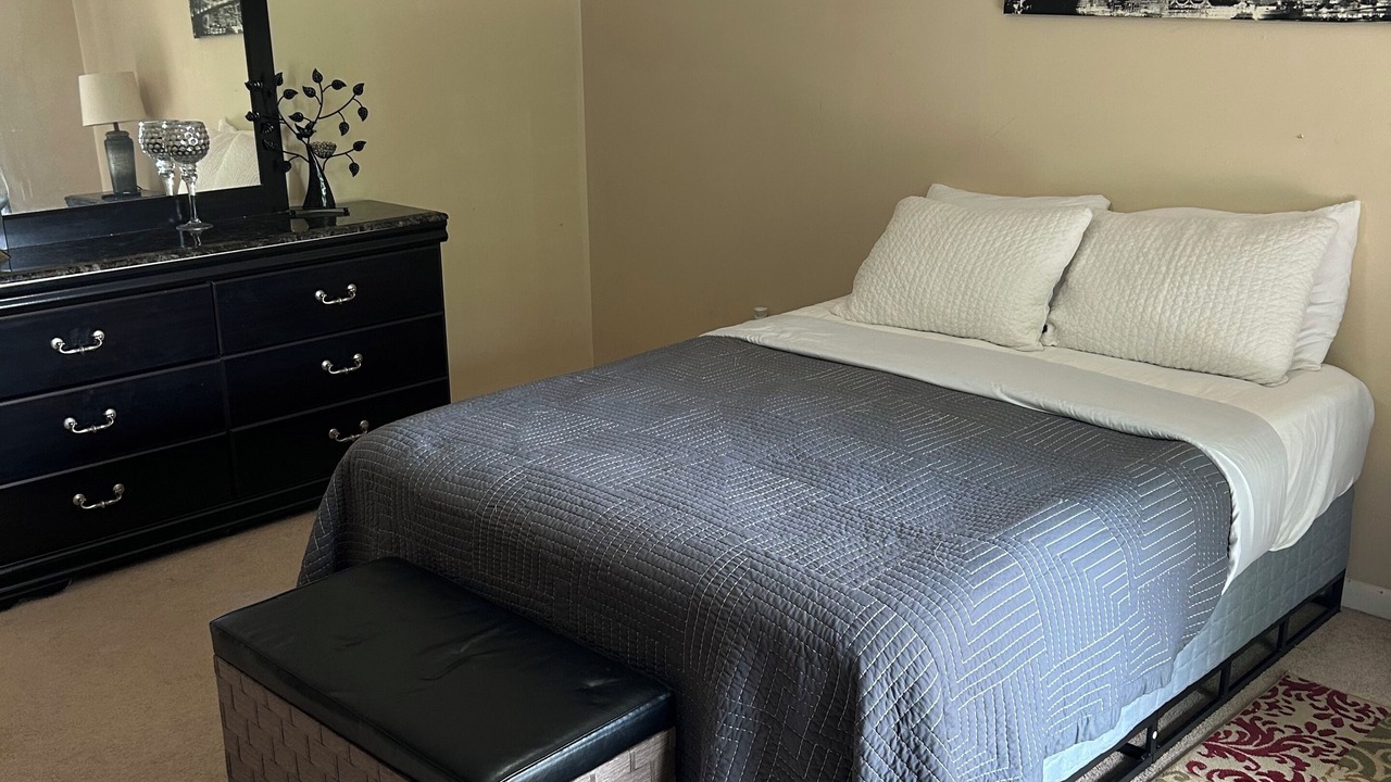 Photo of Bedroom in Daleville