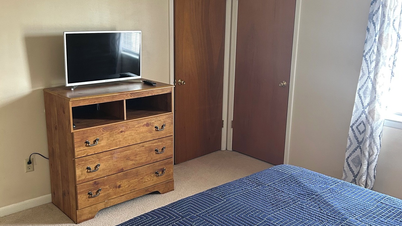 Photo of Bedroom in Daleville